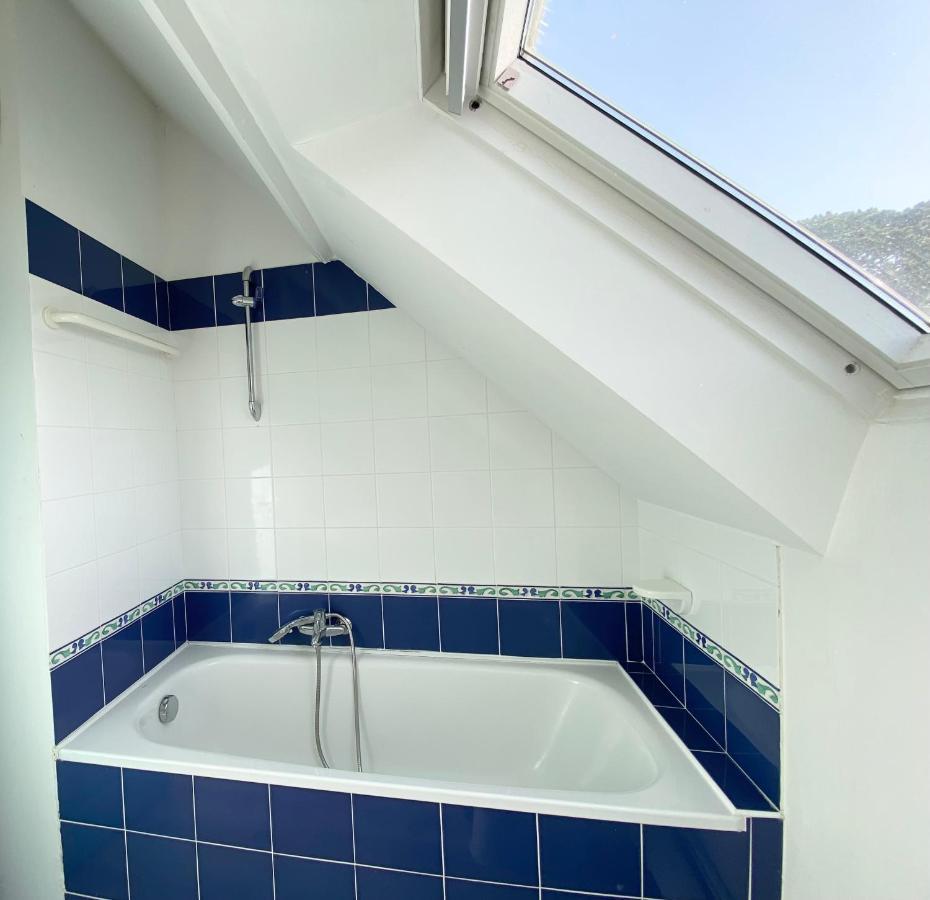 Appartement En Duplex Front De Mer, Cap Coz Фуэнан Экстерьер фото